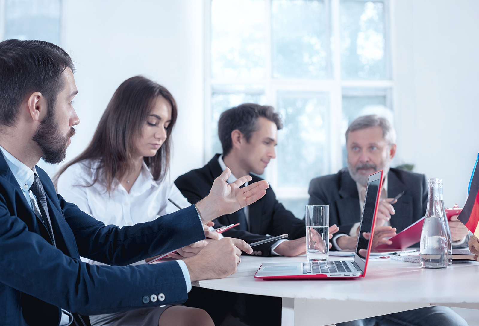Créer un Bureau de Gestion de Projets (PMO) Réussi : Étapes pour Établir un PMO, Ses Avantages et Comment Il Peut Soutenir les Objectifs Organisationnels
